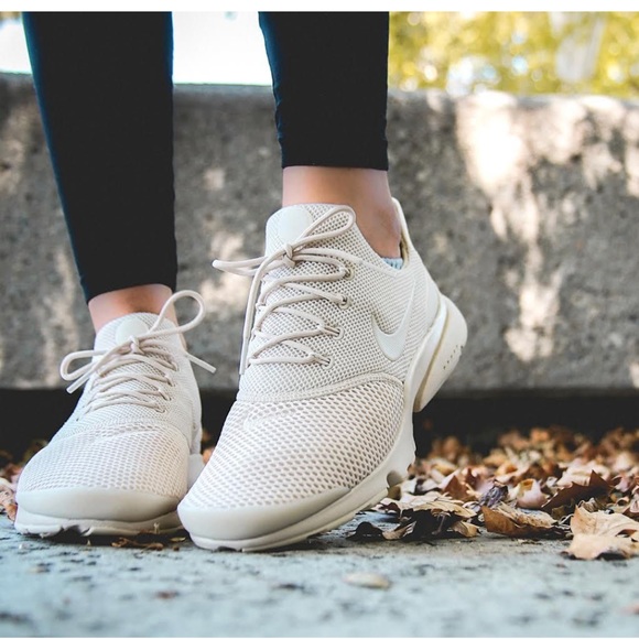 Nike presto fly sneakers - Picture 3 of 5